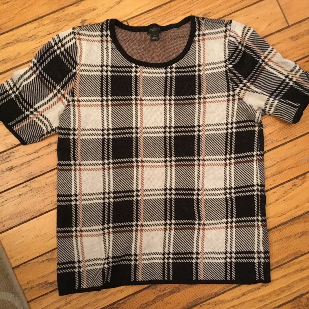 🎁 SALE! 🎁 Ann Taylor Plaid Short-Sleeve Sweater